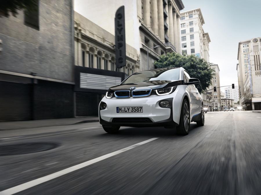  BMW i3 2016 года  (фото 23 из 26)